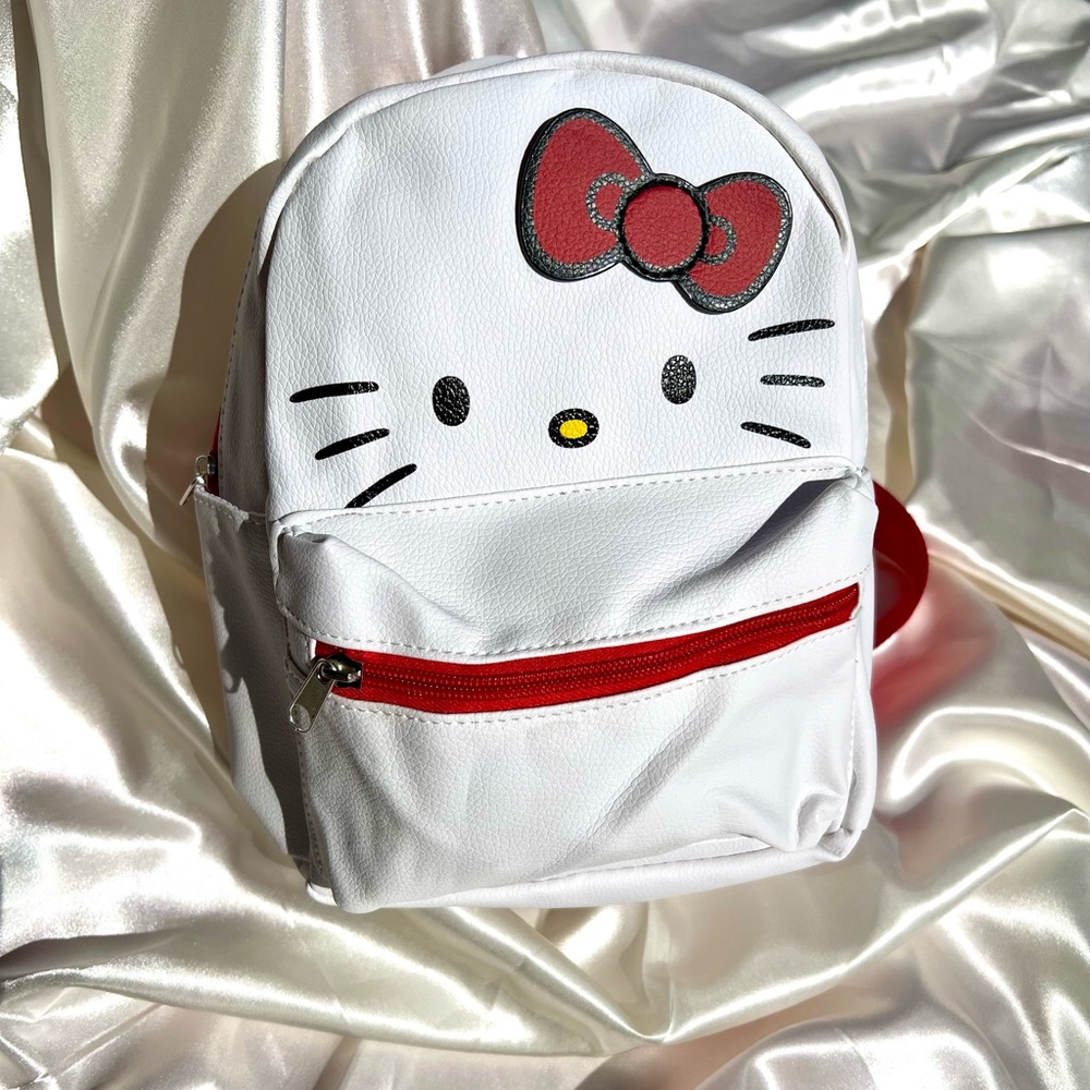 White hello kitty mini backpack